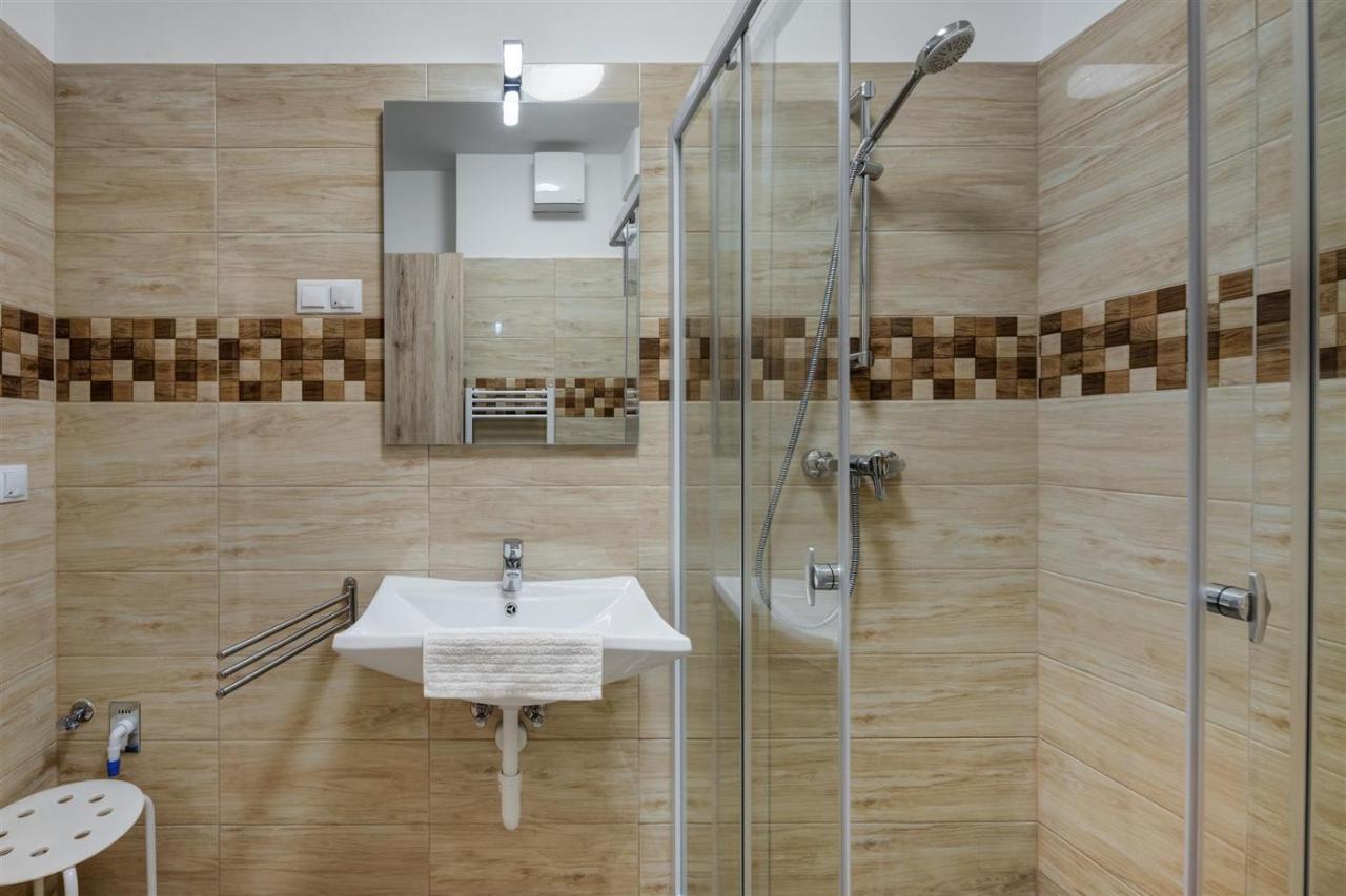 Leonardo Ground Apartment Budapest Eksteriør billede